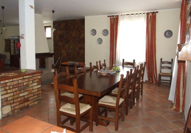 Villa for sale in Ortona, Chieti, Abruzzo