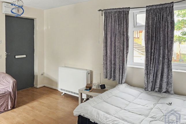50 Talbot Street
Winson Green, 50 Talbot Street
Winson Green, Birmingham photo 4