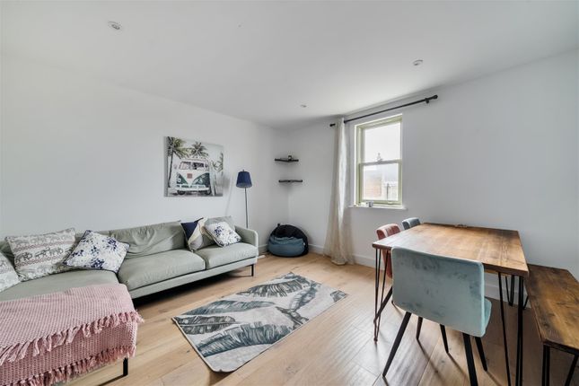 5 Chesil Beach Mews, 179 Brandy Row, Portland photo 3