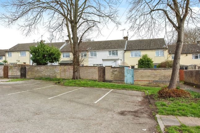 Terraced house for sale in Beetons Way, Bury St. Edmunds