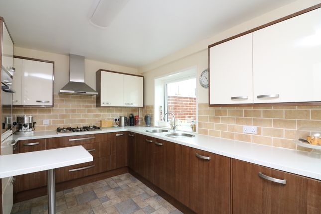 1 Church Farm Cottages, Jubilee Road, Deal photo 2