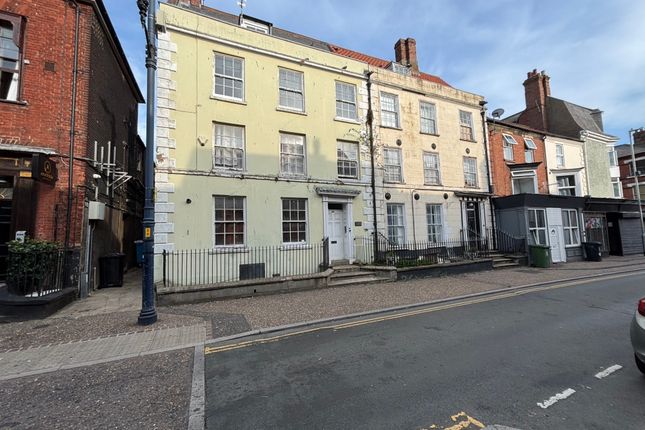 Flat 1, 43 King Street, Great Yarmouth photo 2