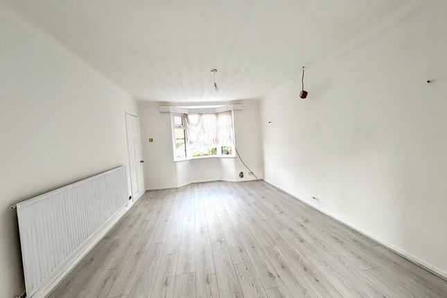 51, Wright Avenue, NORTHWICH photo 3