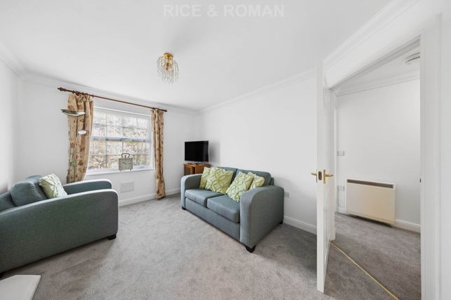 18 Academy Gate, London Road, Camberley photo 4
