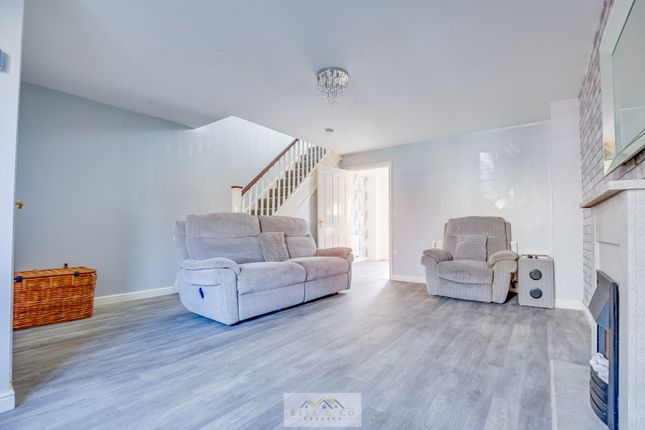 31, Finsbury Close, Sheffield photo 3