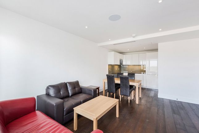 Flat for sale in Ingrebourne Apartments, 5 Central Avenue