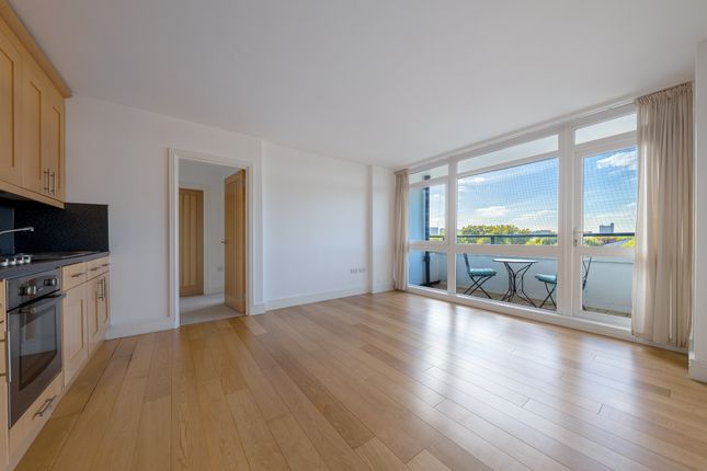 Flat for sale in Stuart Tower, 105 Maida Vale, London