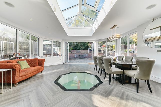 5, Parkgate Crescent, Hadley Wood photo 4