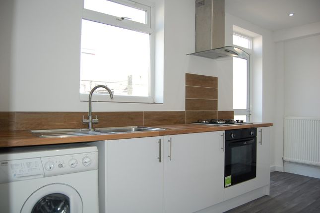 Thumbnail End terrace house to rent in Milner Road, Gillingham