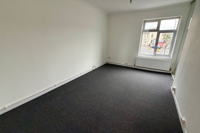182A, Canterbury street, Gillingham photo 2
