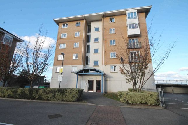Thumbnail Flat for sale in Macarthur Close, Erith