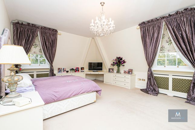 Flat for sale in Claybury Hall, Regents Drive, Woodford Green
