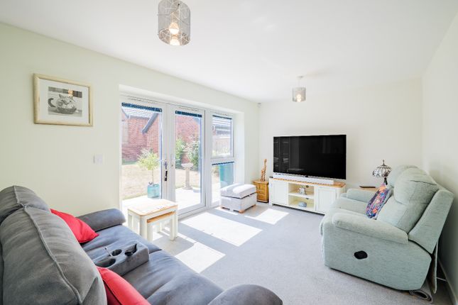14 Greyling Way, Swaffham, Norfolk photo 4