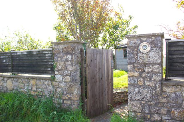 Cottage for sale in Monknash, Wick