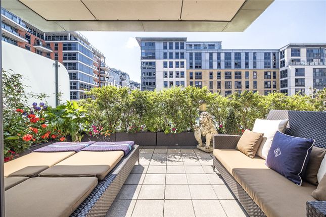 Flat for sale in Imperial Wharf, Fulham