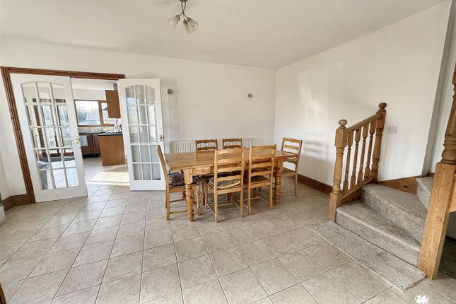 Pembrey Road, Kidwelly photo 3