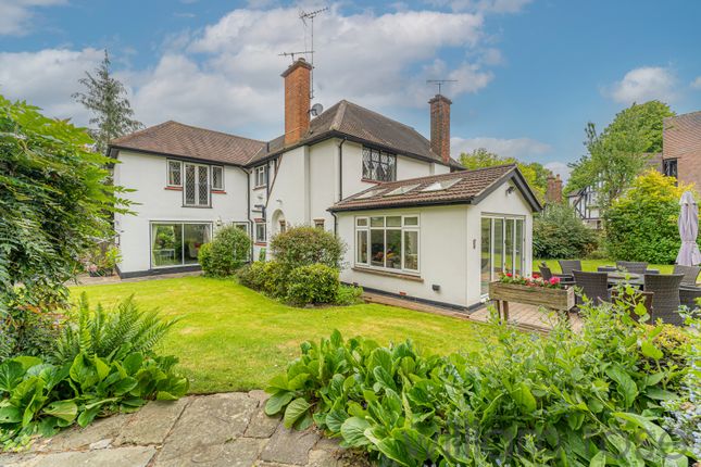 Detached house for sale in Belmont Close, Woodford Green