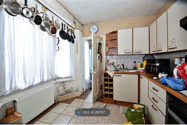 Winstanley Road, Sheerness photo 4