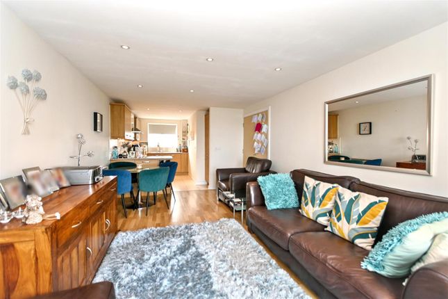 Flat 5, 14, San Diego Way, Eastbourne photo 4