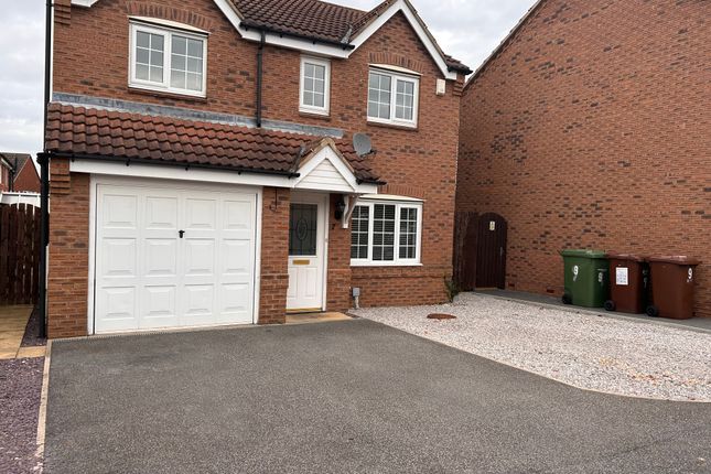Thumbnail Detached house to rent in Cherry Tree Close, Castleford