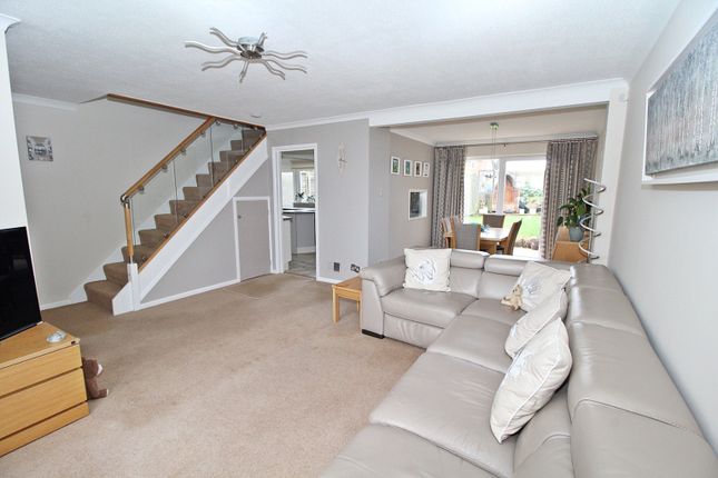 14 Osprey Road, Flitwick, Bedfordshire photo 4