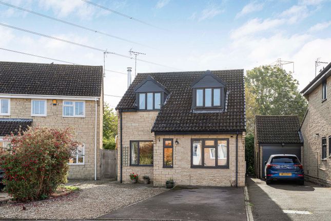 4-bed detached on Pheasant Way, Gloucestershire, £425,000