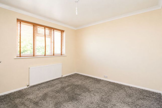 18, Hogarth Avenue, ASHFORD photo 5