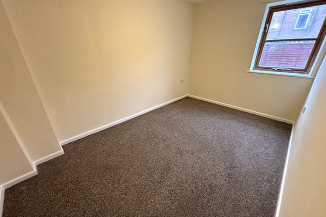 5, Carlisle Mews, Gainsborough photo 3