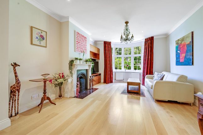 56, Hillway, London photo 3