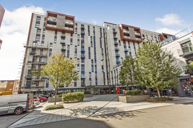 Thumbnail Flat for sale in Beaumont Court, 61-71 Victoria Avenue, Southend-On-Sea, Essex