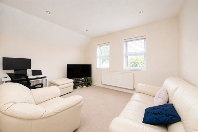 16a, Oxford Road, Wokingham photo 4