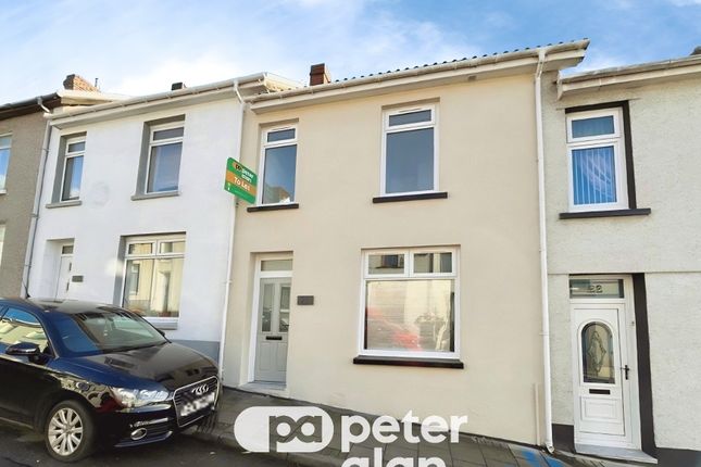 3 Bedroom House in CF47 0TG