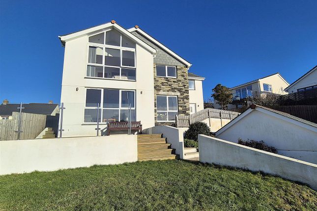 Main Photos.Jpg