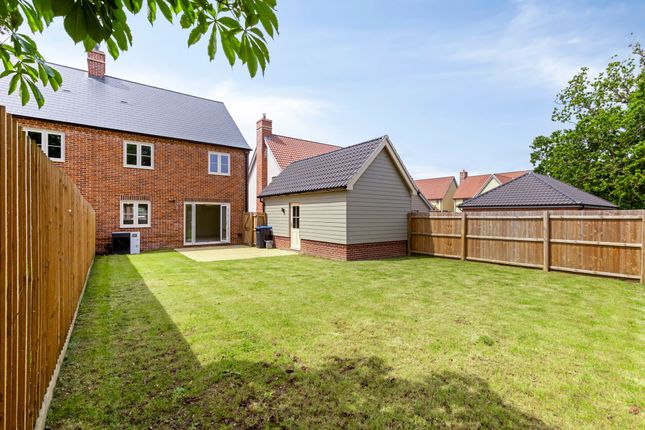 Plot 10 Harewood, Mendlesham photo 3