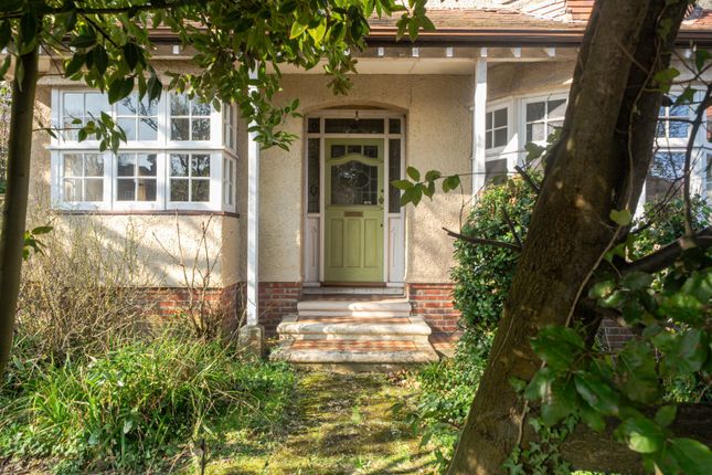 37, Blenheim Avenue, Southampton photo 4