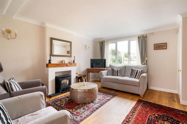 1, Cutthorpe Grange, Chesterfield photo 4