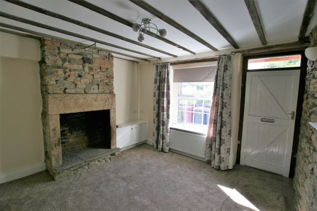 Semi-detached house to rent in Hallowes Lane, Dronfield