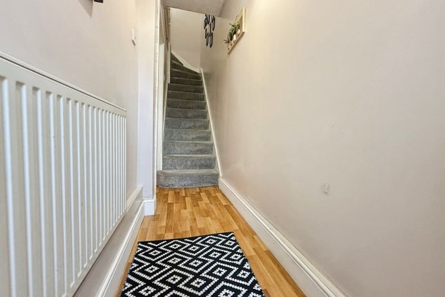 17, New James Street, Blaenavon photo 2