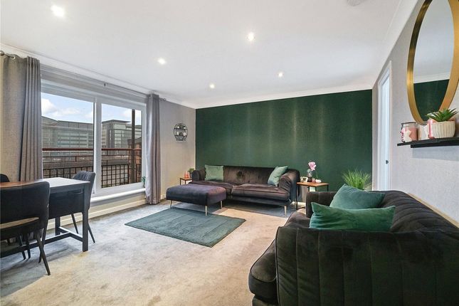 Thumbnail Flat for sale in Riverview Place, Glasgow