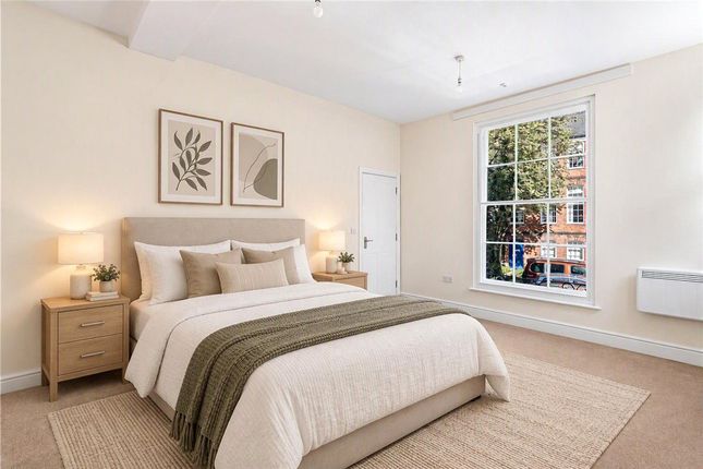 Flat 2, 40, Walton Crescent, Oxfordshire photo 3