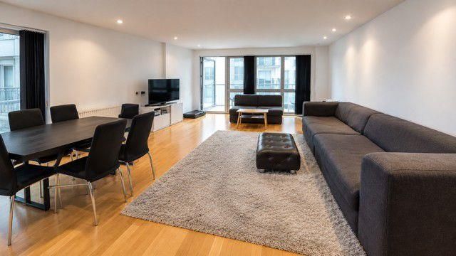417 Wick Lane, London photo 4