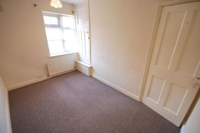 24 ABBEY AVENUE, WEMBLEY photo 5