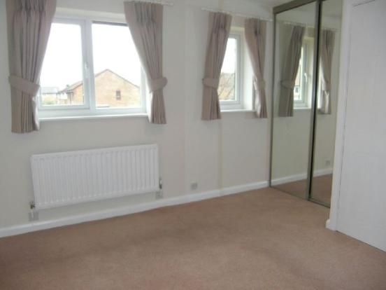 15, Northampton photo 4