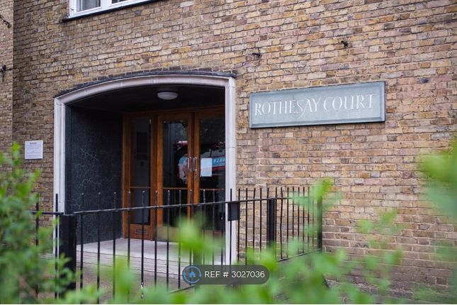 Flat, Rothesay Court Harleyford Street, London photo 3