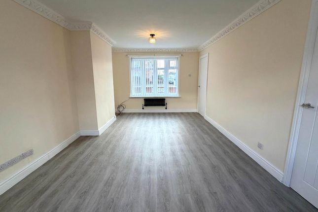 Whitefield Drive, Liverpool photo 2
