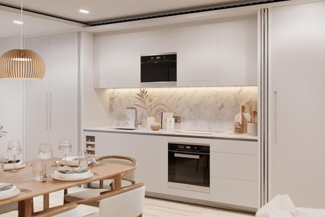 Flat for sale in Marylebone Square, London