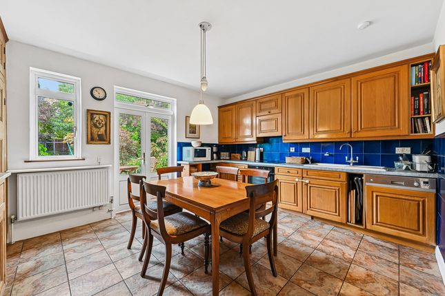 11, Durrington Park Road, London photo 4