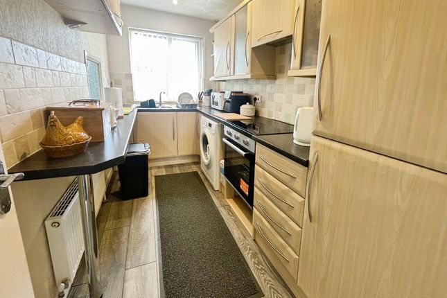 56, Newington Drive, Bury photo 3