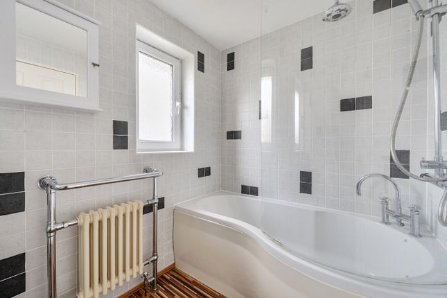 37, Meadow View, Cullompton photo 4