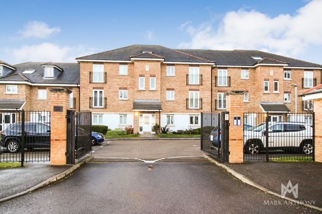 Flat 14, Woodville Court, London photo 5